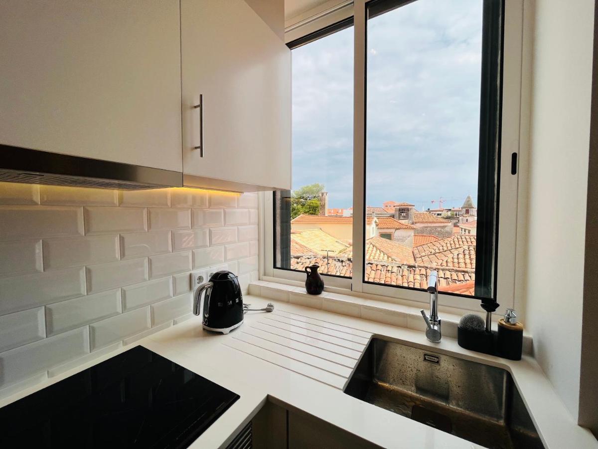 Lovely 2-Bedroom Rental Unit In Historic Funchal Екстериор снимка